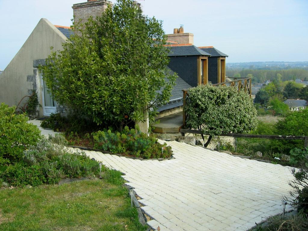 Au Moulin Geant Bed & Breakfast Rochefort-sur-Loire Eksteriør bilde